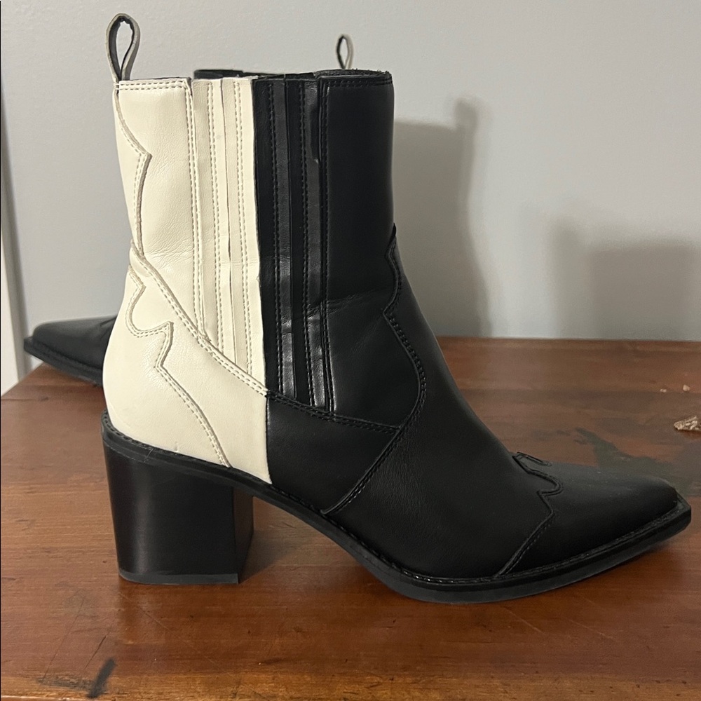 DOLCE VITA Jaklin Faux Leather Cowboy Boots - Picture 7 of 12